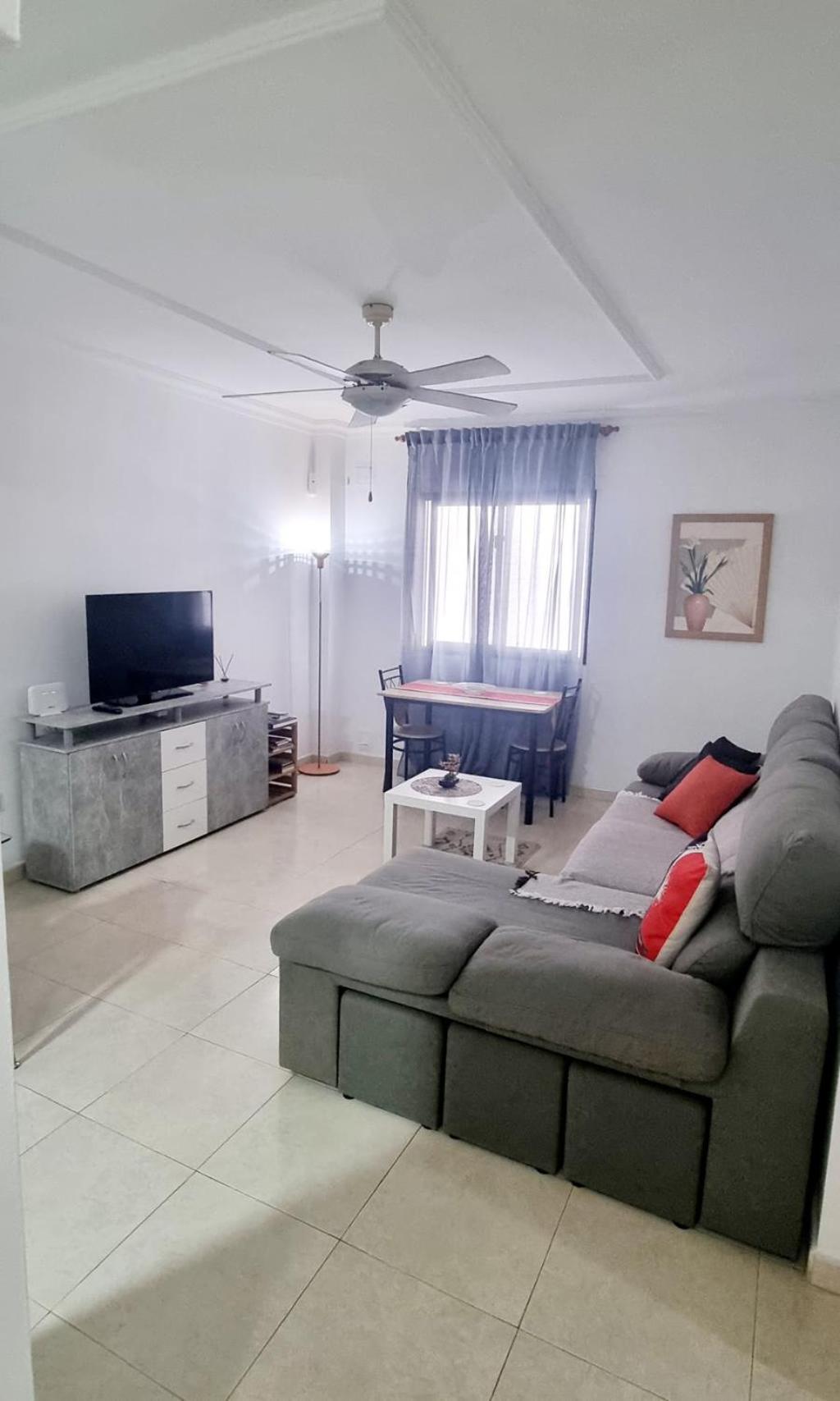 Almar We Go! Habitaciones Privadas En Alcala - Private Rooms - Pieces Privees - In Shared Apartment Eksteriør bilde