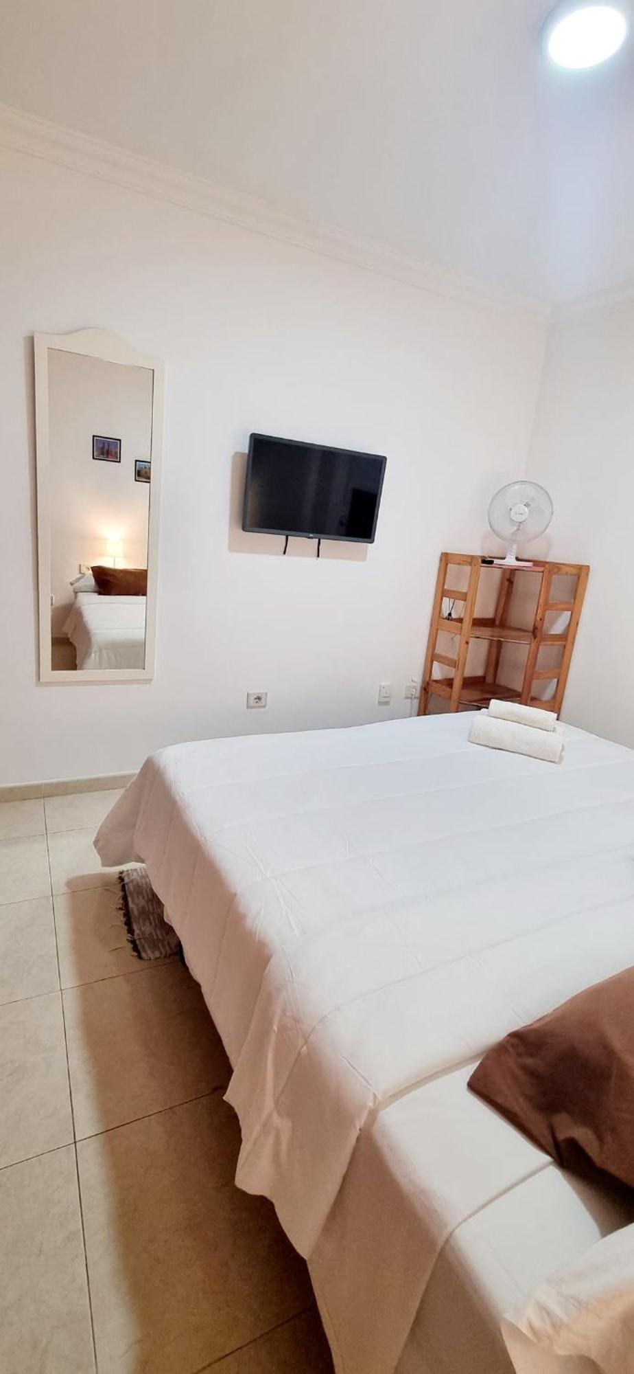 Almar We Go! Habitaciones Privadas En Alcala - Private Rooms - Pieces Privees - In Shared Apartment Eksteriør bilde